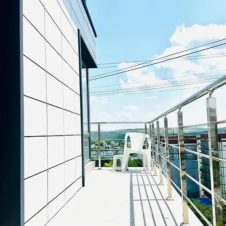 Apartment 2-х комнатная квартира #inamstro Apartament Cu 2 Cu Terasa *