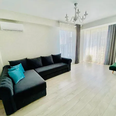 2-х комнатная квартира #inamstro Apartament Cu 2 Cu Terasa Apartment *